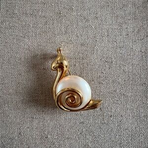 Vintage Gold and Cream Snail Brooch